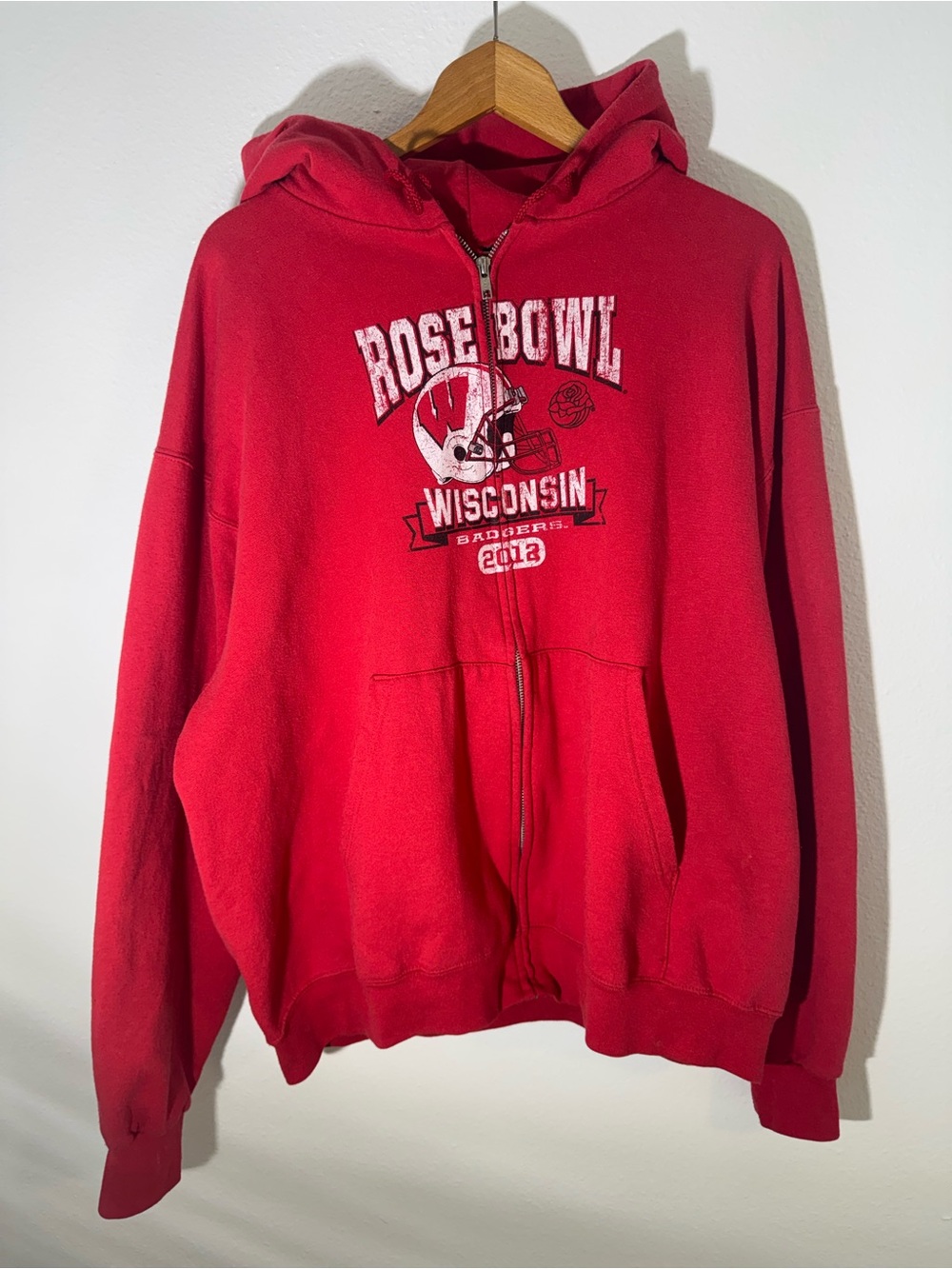 2012 Wisconsin Football Rose Bowl Men’s Red Hooded Zip Jacket